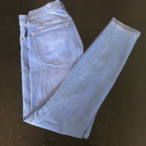 Gap 1969 legging jean